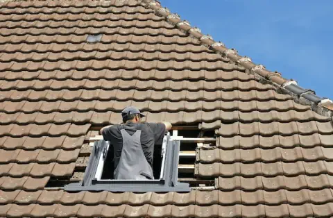 Pose de velux - Marsillargues
